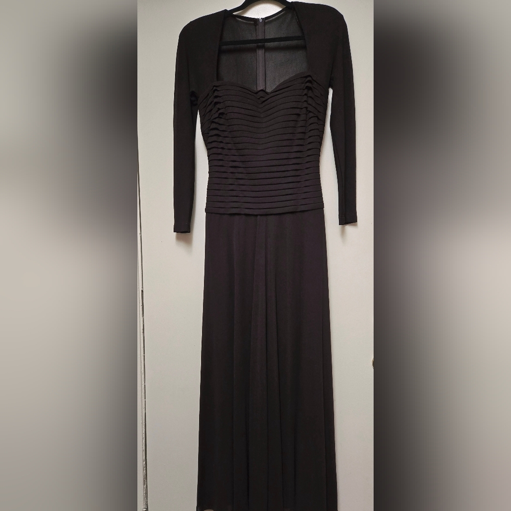 VTG Tadashi Brown Long Sleeve Evening Gown
